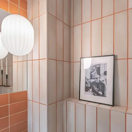 Attic Oasis * Μάλαγα